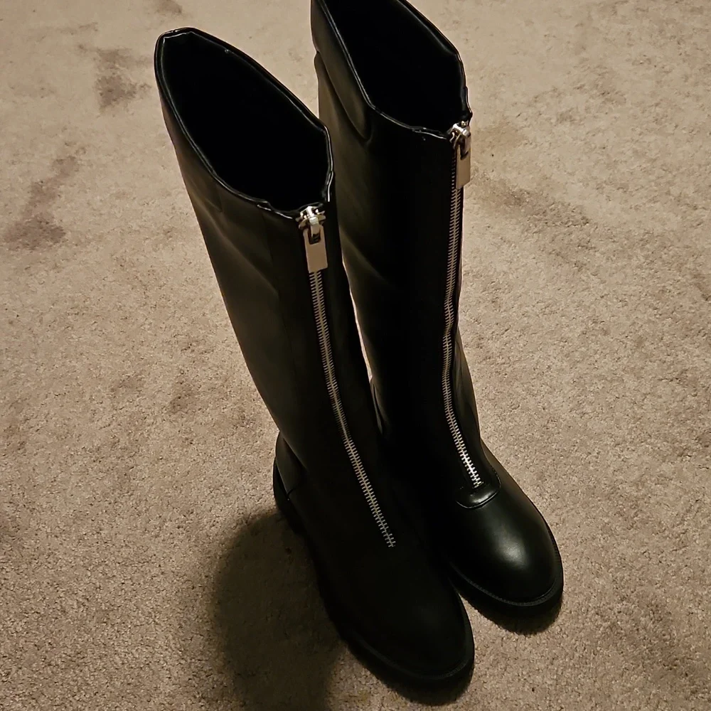NWOT Justfab Briony Tall Combat Women's Boot Black Size 5.5 NWOT - Picture 7 of 7